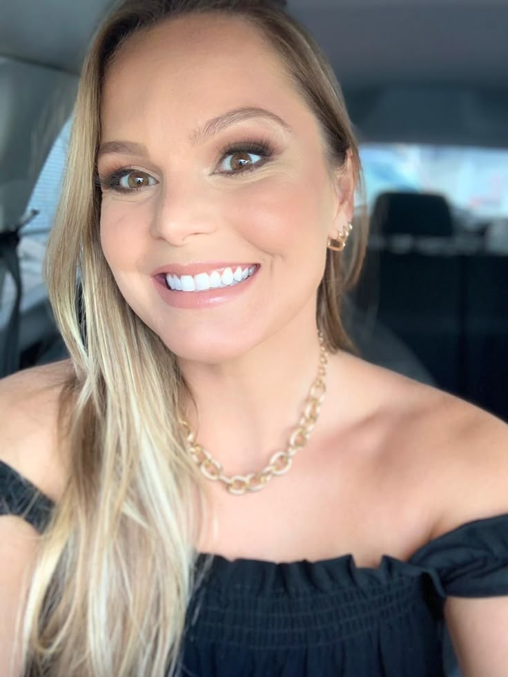 <em><strong>Jessica L.</strong></em>